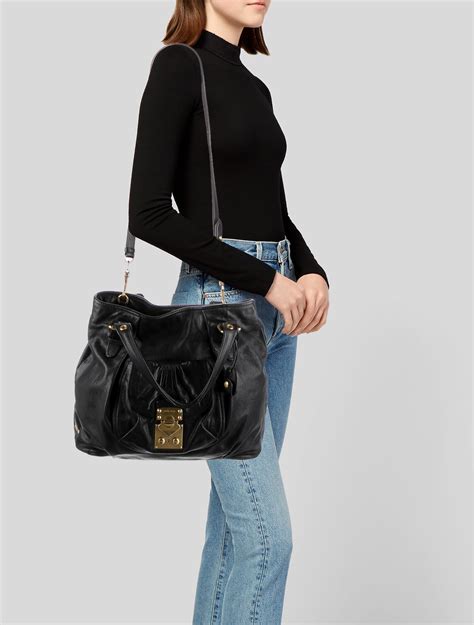 Miu Miu Solid Leather Hobo Bag 